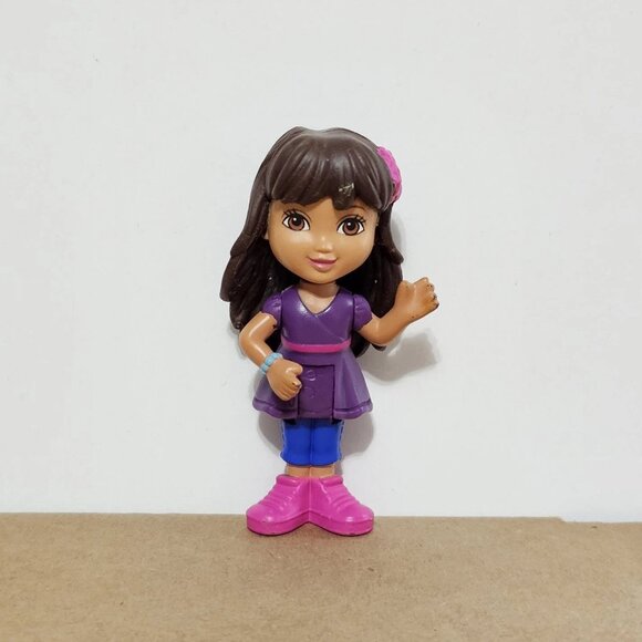Nickelodeon Dora And Friends From Cafe Playset REPLACEMENT Figure Cake Topper - Picture 1 of 9